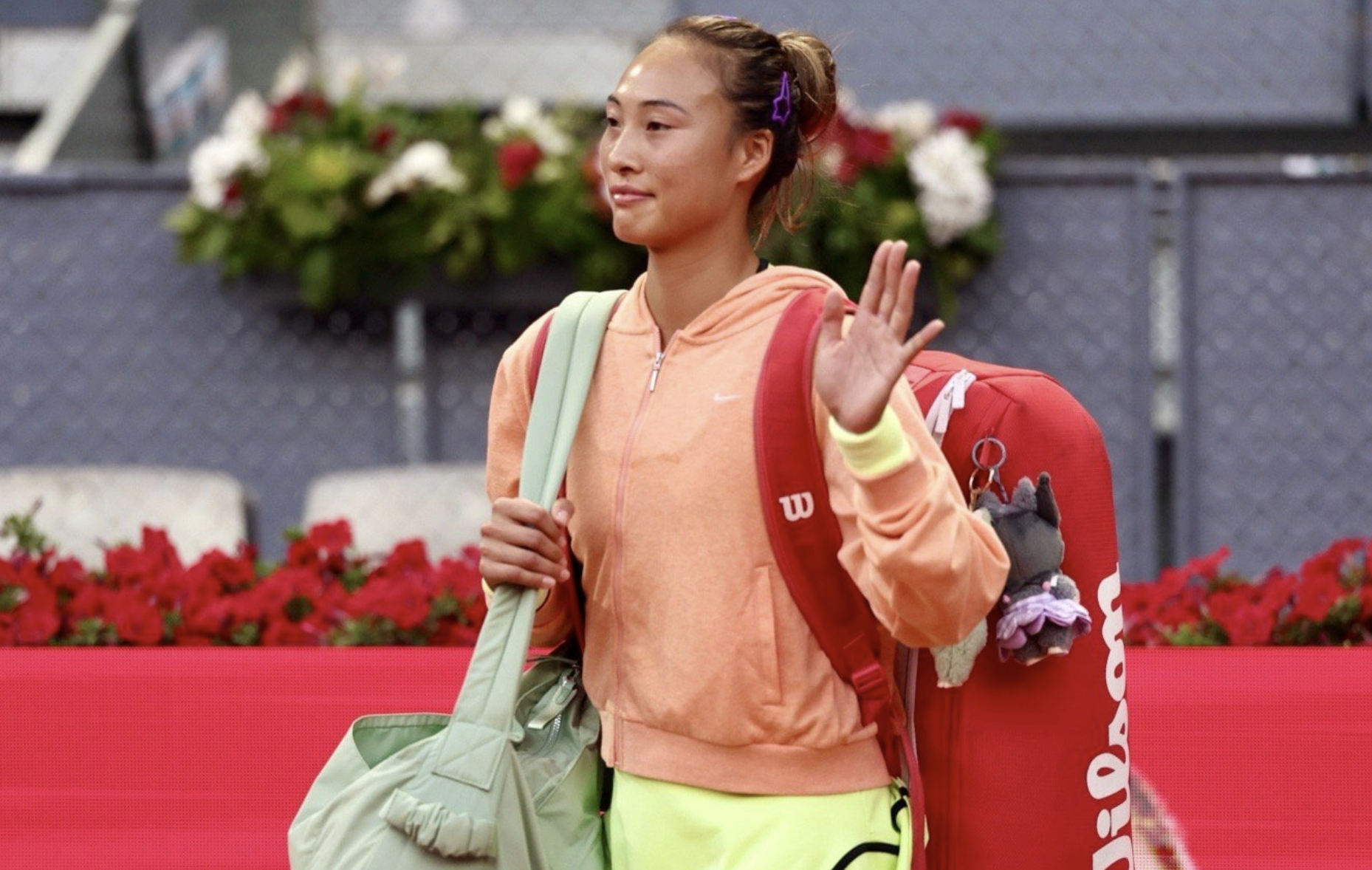 九游官网下载app下载-郑钦文又有新克星！1-2遭26岁美女双杀：无缘16强 交手5次输了4次